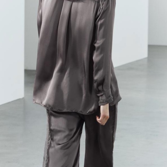 ZARA WOMAN EMBROIDERED GRAY SATIN EFFECT PANTS ZW COLLECTION SIZE XL NWT - Picture 2 of 9